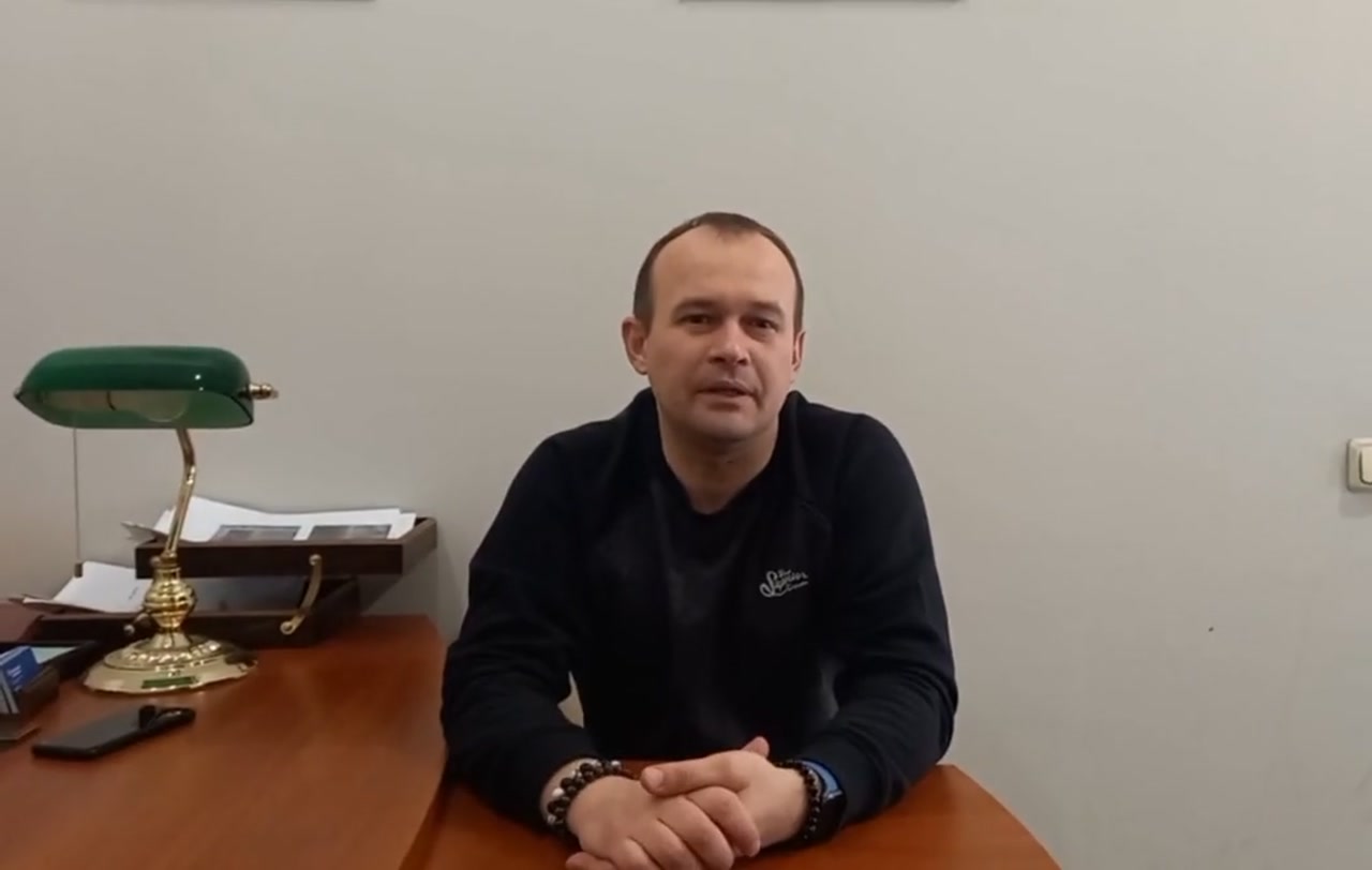 Постер відеовідгуку клієнта