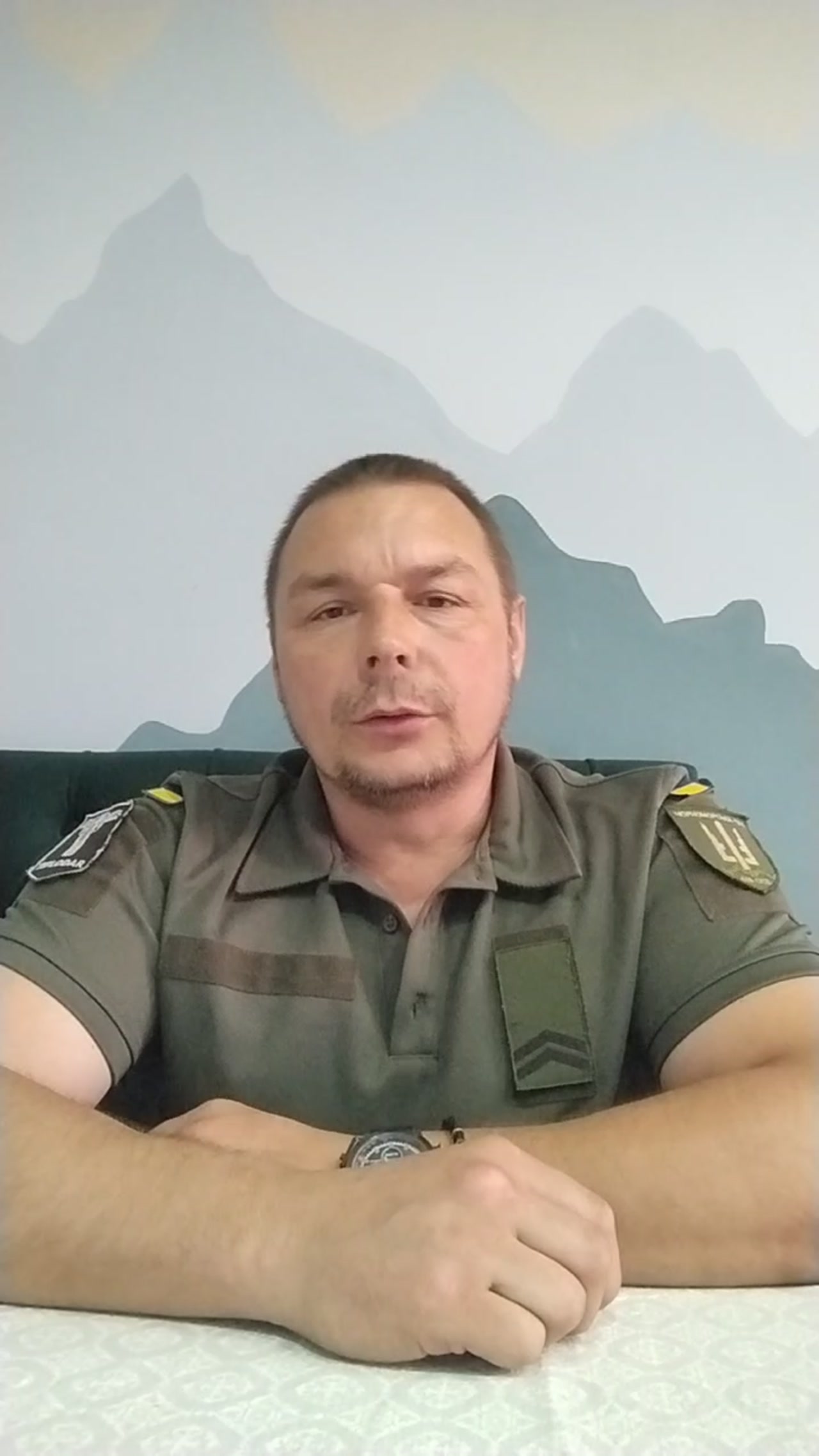 Постер відеовідгуку клієнта
