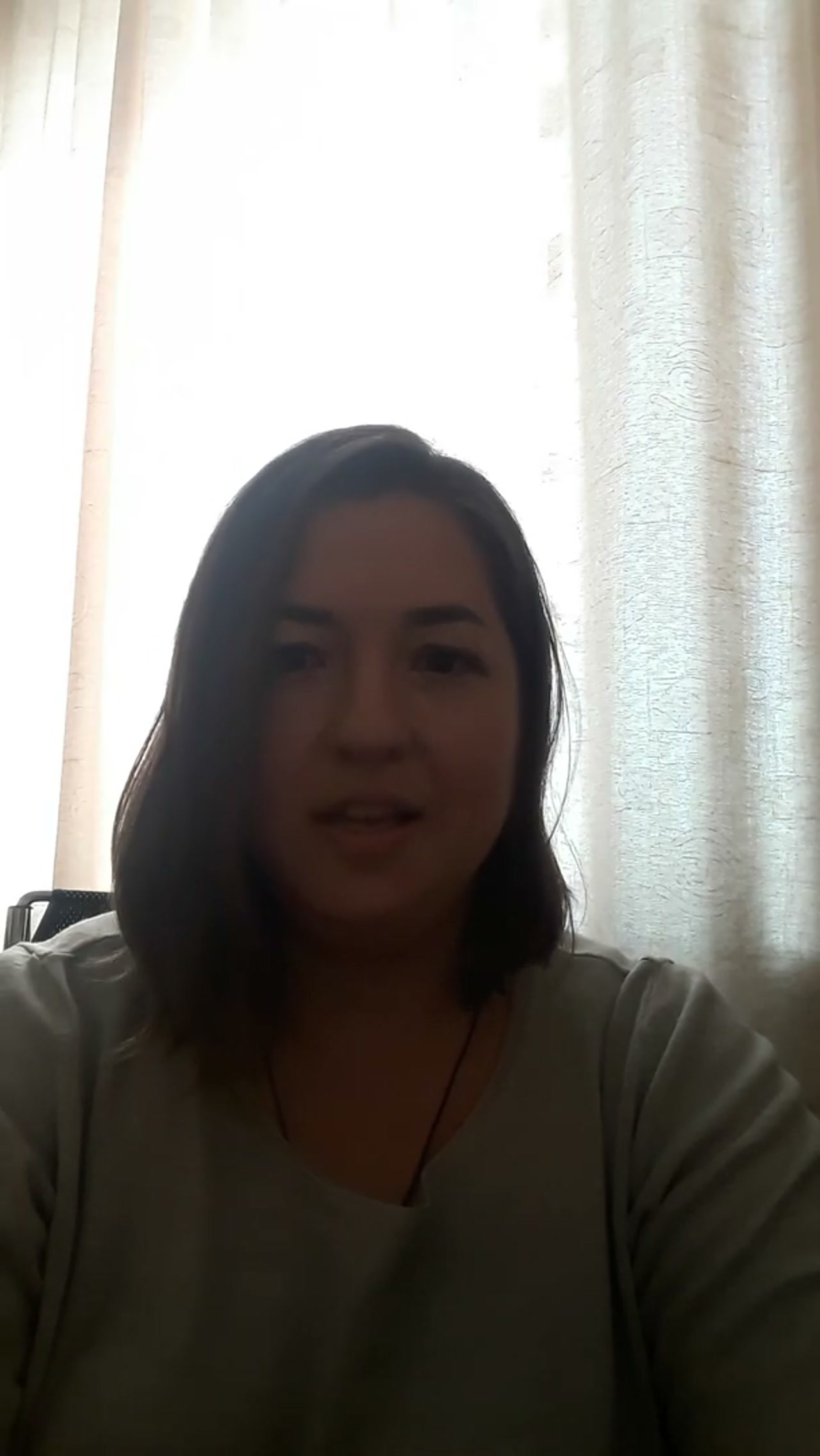Постер відеовідгуку клієнта